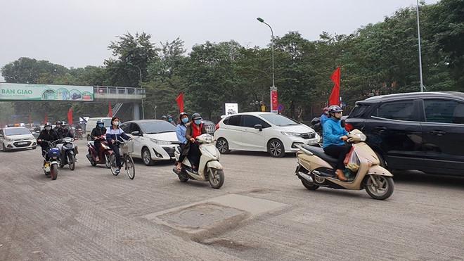 Hà[-]Nội[-]tiếp[-]tục[-]lọt[-]top[-]10[-]thành[-]phố[-]ô[-]nhiễm[-]không[-]khí[-]nhất[-]thế[-]giới